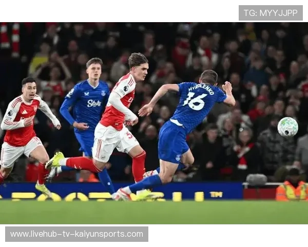 曼联年轻小将展现出色实力，备战英超四强争夺